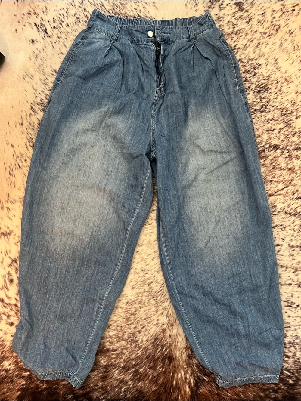 Relaxed Denim Balloon/Barrel Pants - Medium Blue